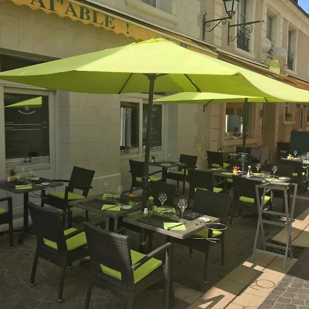 Logis Hotel Restaurant La Boule D'Or Chinon Eksteriør bilde